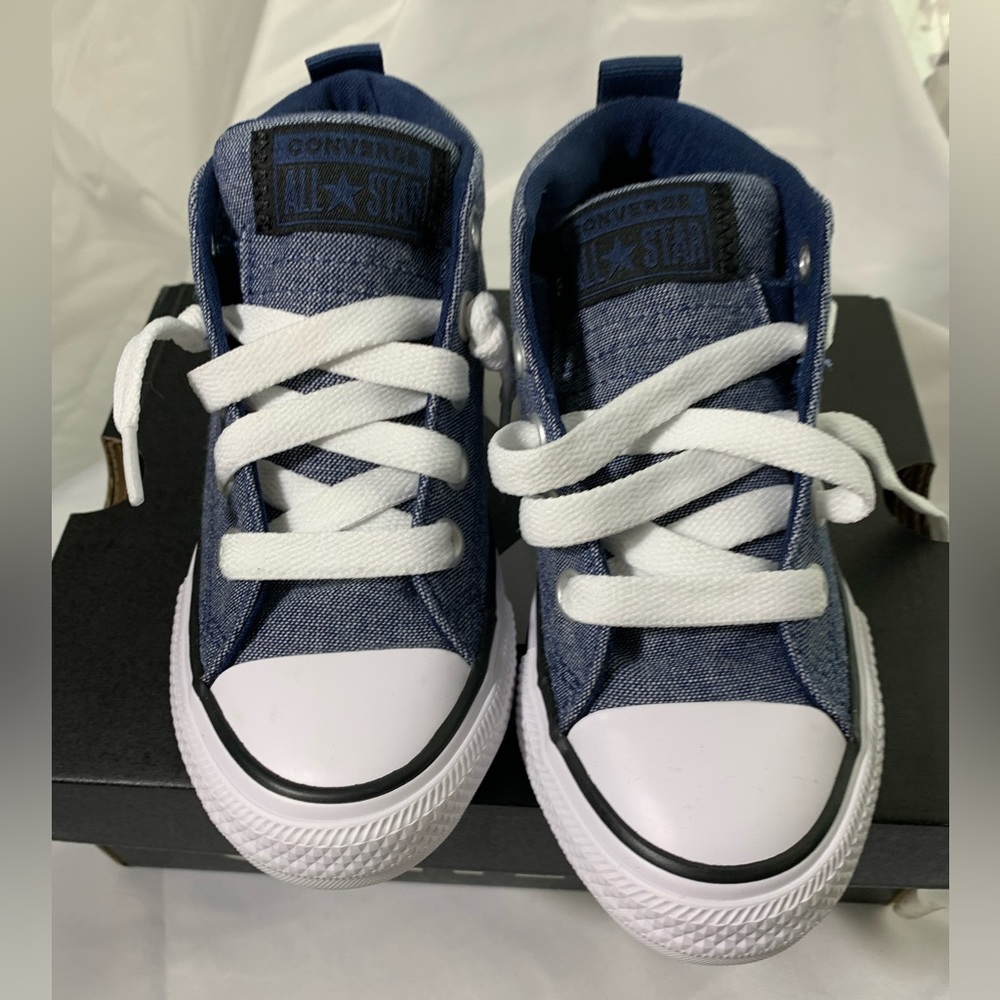 NWT Converse Chuck Taylor All Star Lo Sneaker size 11 Unique Color